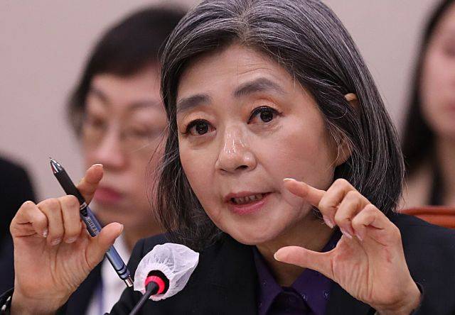 김행 여성가족부 장관 후보자가 5일 오전 서울 여의도 국회에서 열린 인사청문회에 참석해 의원들의 질의에 답하고 있다. 뉴시스