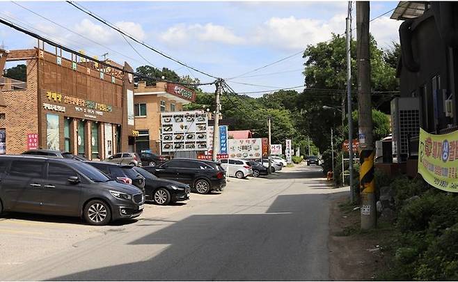 안산시는 ‘명품 화정둘레길 음식거리’를 테마음식거리로 선정했다.ⓒ안산시