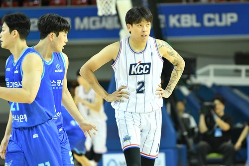 부산 KCC로 이적한 최준용이 3점슛 3개를 포함해 26점을 올렸다. [KBL 제공]