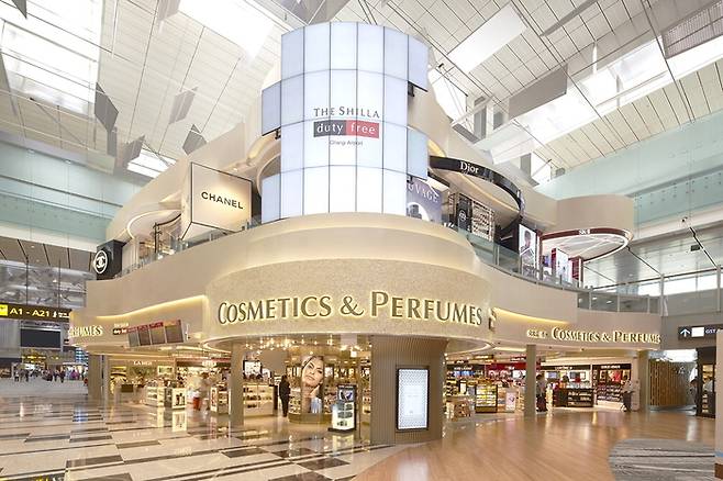 The Shilla Duty Free cosmetic and perfume stores at the Changi Airport [Courtesy of The Shilla Duty Free]