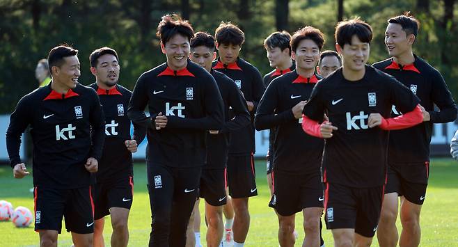 ▲ 위르겐 클린스만 감독과 축구대표팀. ⓒ연합뉴스