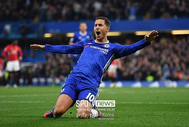 ▲ 에당 아자르