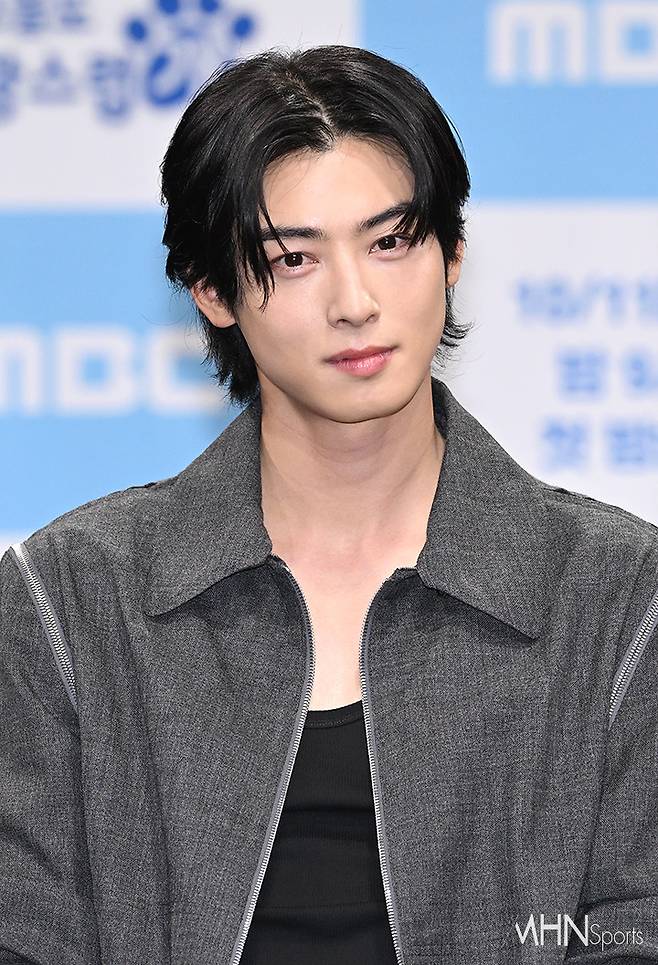 차은우 '조각인가요?'