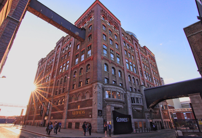 아일랜드 기네스 스토어하우스(Guinness Storehouse) / 사진=플리커