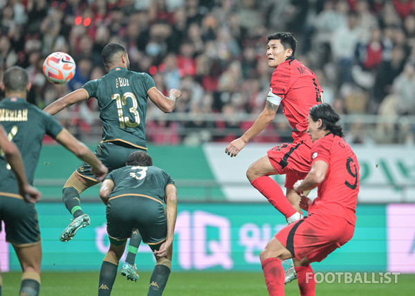 김민재(오른쪽, 한국 남자 축구 대표팀). 서형권 기자