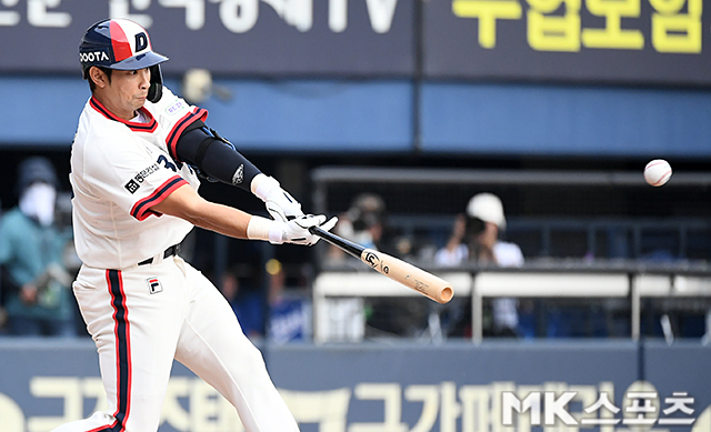 14일 잠실 LG전에서 맹타를 휘두르며 두산의 승리를 이끈 강승호. 사진=천정환 기자