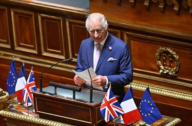 찰스 3세 영국 국왕. 사진은 지난 9월 프랑스 국빈 방문 당시 상원 본회의장에서 연설하는 모습. 게티이미지 제공