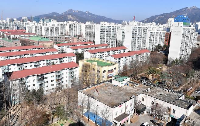 서울 노원구 상계동의 아파트 단지 전경. 한경DB