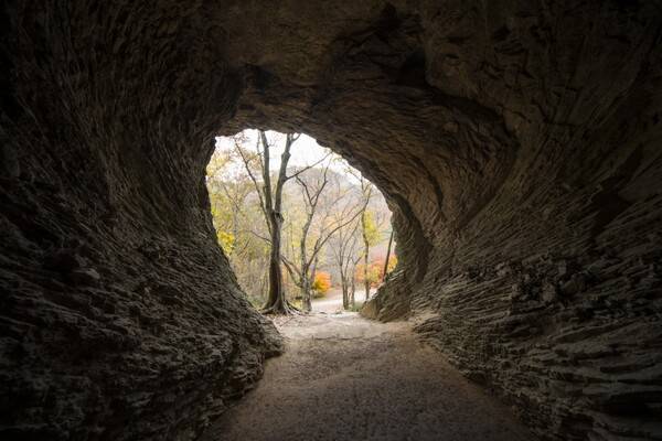출처: 게티이미지뱅크 (동굴 사진 명소)
