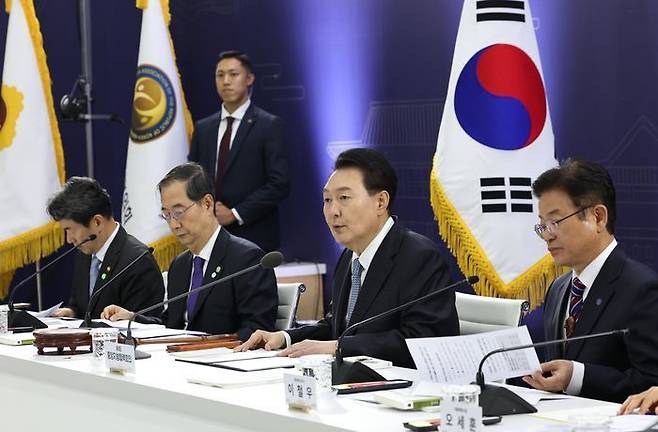 윤석열 대통령이 27일 오후 경북 안동 경상북도청에서 열린 제5회 중앙지방협력회의에서 모두발언을 하고 있다. ⓒ뉴시스