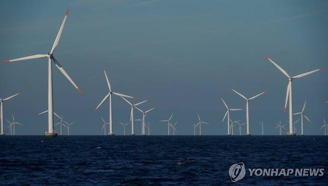 해상 풍력발전 시설 [로이터 연합뉴스 자료사진]