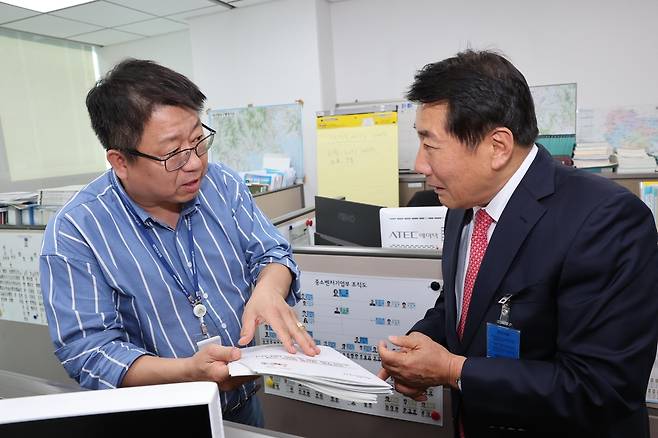 시 현안사업 설명하는 나동연 양산시장 [양산시 제공]