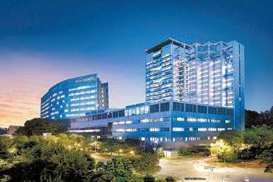 삼성서울병원은 ‘미래 의료의 중심 SMC’라는 비전과 함께 첨단지능형 병원을 추구하며 세계 최고 수준의 디지털 의료 혁신을 추진해 나가고 있다.