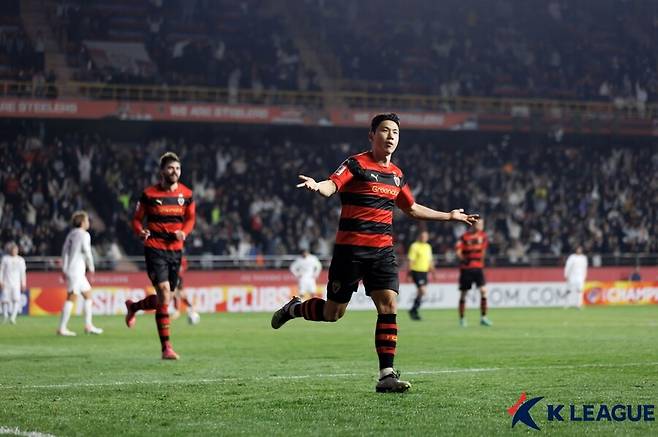 ▲ 역전골을 넣고 세리머니하는 김인성 ⓒ한국프로축구연맹