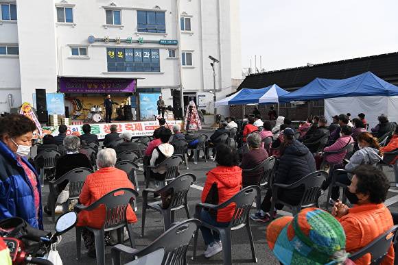 봉동생강골시장 생강축제  [사진=완주군 ]