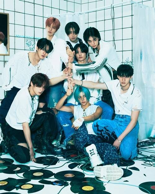 스트레이 키즈가 대면 프레스 쇼케이스를 10일 오전 진행한다. 사진=JYP엔터테인먼트