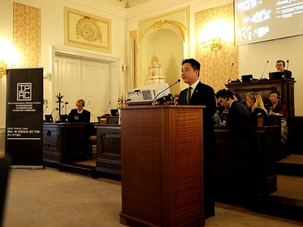 한국이 대중국 의회 간 연합체(IPAC, Inter-Parliamentary Alliance on China)의 32번째 공식 회원국이 됐다. 사진은 지성호 의원(국민의힘·비례대표)이 지난 9월2일 체코 프라하에서 열린 IPAC 정상회의에 참석해 기조연설을 하는 모습. /사진=뉴시스(지성호 의원실)