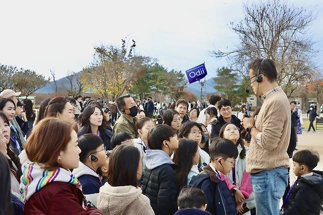 문화체육관광부와 한국관광공사가 지난 11일 무료 오디오 관광해설 웹·앱 서비스 '오디'를 알리기 위한 경주 역사 교육여행 행사를 개최했다. (사진=한국관광공사 제공) photo@newsis.com *재판매 및 DB 금지