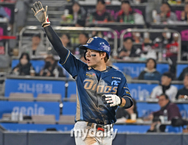 2023년 10월 30일 경기도 수원 KT위즈파크에서 열린 '2023 신한은행 SOL KBO 포스트시즌' 플레이오프 1차전 KT 위즈와 NC 다이노스 경기. NC 박민우./마이데일리