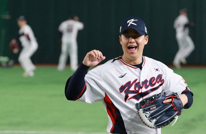 아시안프로야구챔피언십(APBC) 한국 야구대표팀 노시환이 15일 도쿄돔에서 훈련하고 있다. 연합뉴스