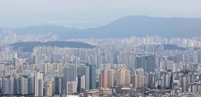 서울 시내 아파트 전경. 연합뉴스