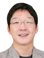 조영민 인천산업디자인협회 회장·인하대 디자인융합학과 교수