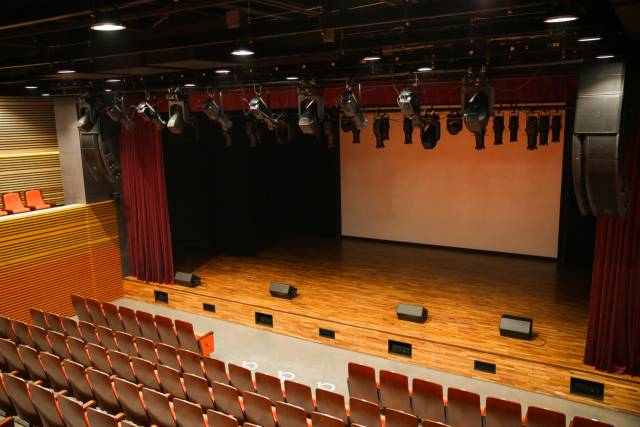 영산대학교 해운대캠퍼스 '성심오디토리움'의 로비 모습. 사진제공=영산대