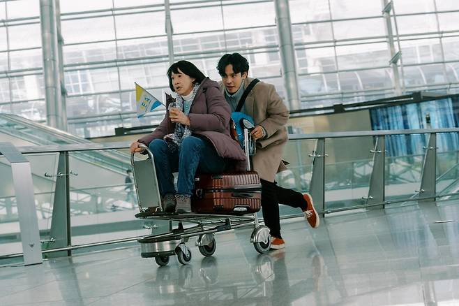 영화 '아줌마'의 한 장면 [싸이더스 제공. 재판매 및 DB 금지]