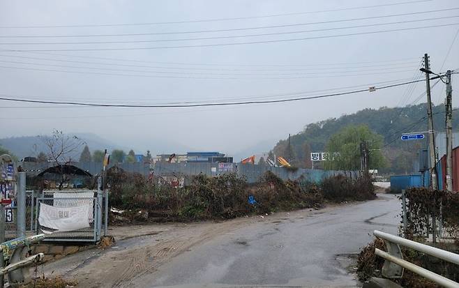 지난 16일 경기 구리토평2지구 내 아천동에 물류창고, 공장단지들이 들어서 있다. 사진=최용준 기자