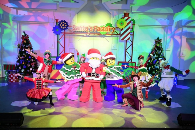 가족 참여형 뮤지컬 공연 ‘마이크 에이미의 크리스마스 대소동’. 사진 제공=레고랜드