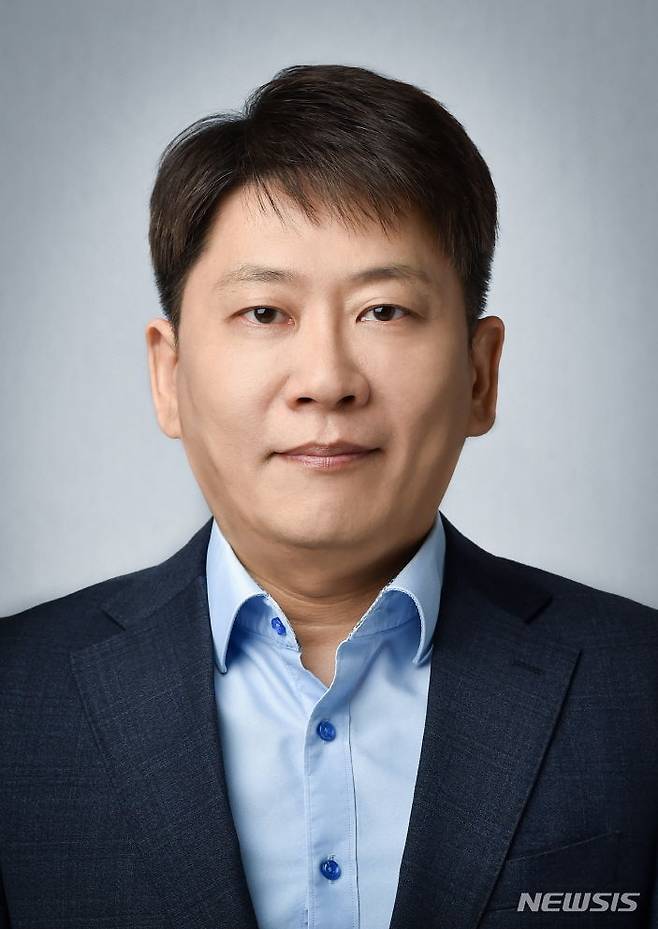 [서울=뉴시스]LG에너지솔루션 신임 CEO로 선임된 자동차전지사업부장 김동명 사장(사진=LG에너지솔루션 제공)