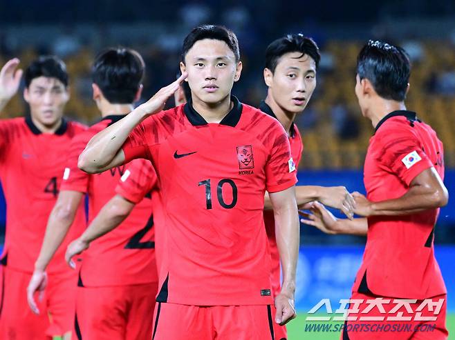 19일 오후 중국 진화스타디움에서 열린 항저우아시아게임 남자축구 조별 예선 1차전 대한민국과 쿠웨이트의 경기. 두 번째 골을 성공시킨 조영욱. 진화(중국)=송정헌 기자songs@sportschosun.com/2023.09.19/