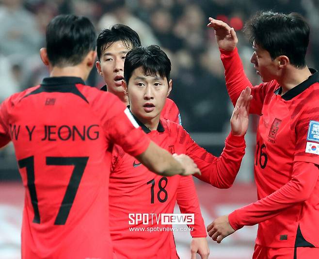 ▲ 이강인이 서울상암월드컵경기장에서 열린 '2026 국제축구연맹(FIFA) 북중미 월드컵' 아시아지역 2차 예선 싱가포르전에 출전했다 ⓒ곽혜미 기자