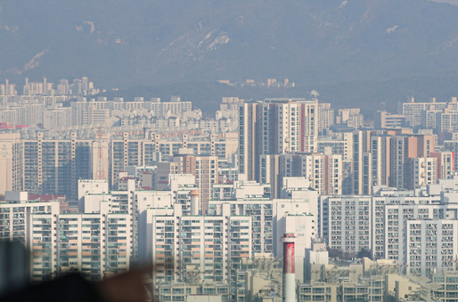 “한창 뜨거웠던 청약시장 열기 빠르게 식는다”