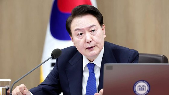 윤석열 대통령이 28일 서울 용산 대통령실청사에서 제50회 국무회의를 주재하고 있다. 대통령실사진기자단