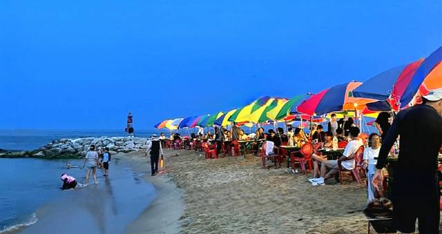 ▲ 해양수산부로부터 기본계획이 조건부 승인된 동해 어달·대진·노봉 어촌활력증진사업이 2024년 상반기 설계에 이어 하반기에 본격 착공에 들어가 오는 2025년 12월 준공될 예정이다. 어달해변.