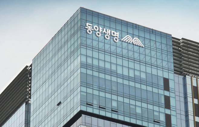 동양생명은 보장성 보험 강화를 통해 견조한 보험 손익을 이어가면서 증권회사들로부터 매수 의견을 유지하고 있다.