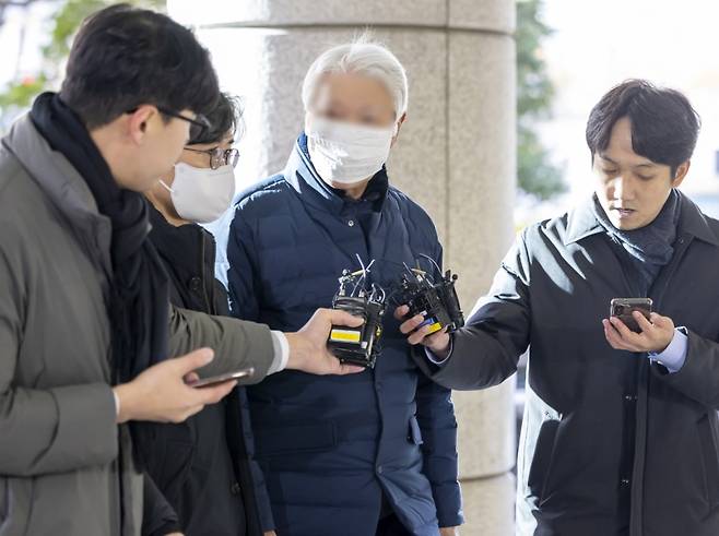 ▲선고 공판 출석하는 해밀톤호텔 대표 이모 씨 사진 : 연합뉴스