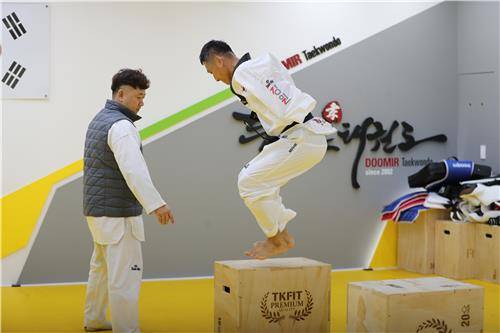 훈련 중인 홍순철 선수 [촬영 강태현]