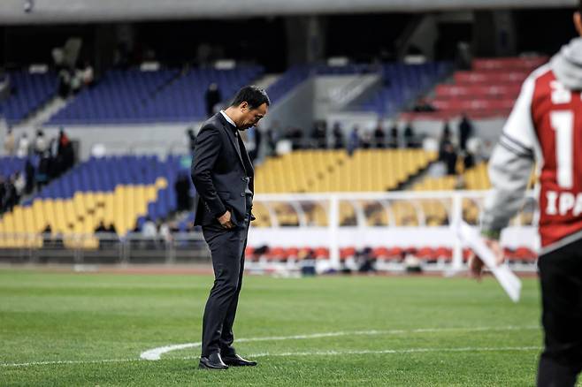 부산아시아드경기장/ K리그2/ 부산아이파크 vs 충북청주FC/ 부산 박진섭 감독/ 아쉬움/ 사진 김재훈