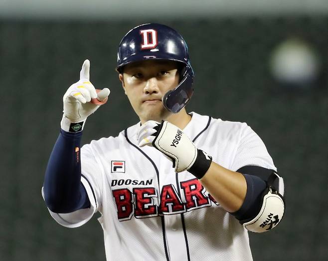 [서울=뉴시스] 이번 FA 시장에서 가장 주목받았던 거포 1루수 양석환