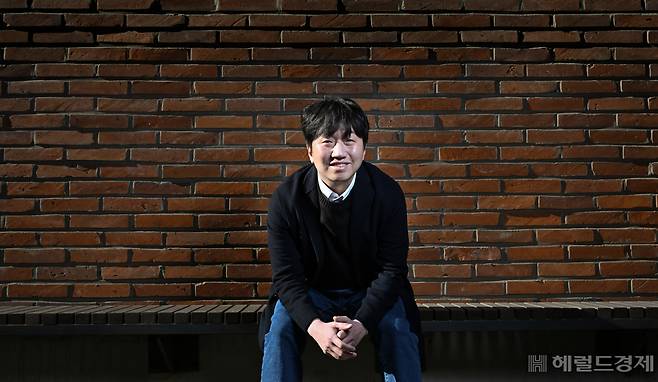 배우 이창훈이 13일 서울 용산구 헤럴드스퀘어에서 헤럴드경제와 인터뷰를 하고 있다. 임세준 기자