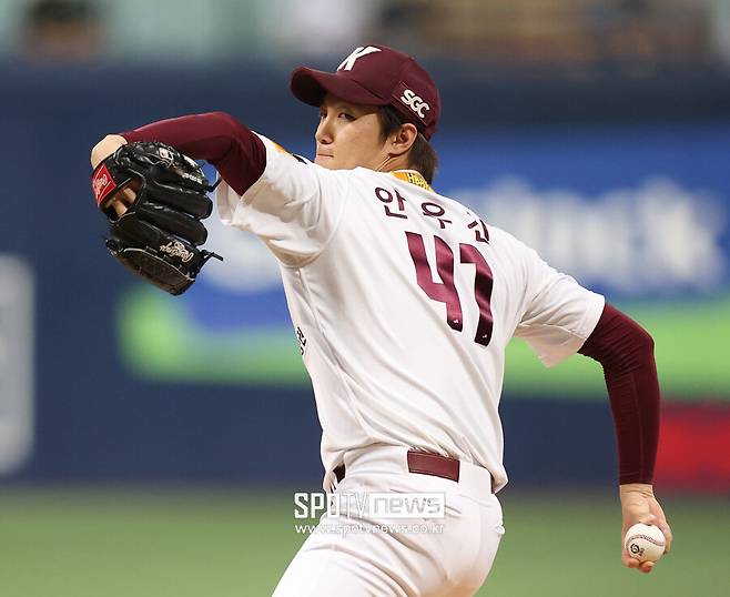 ▲ KBO리그 최고 투수로 메이저리그 구단들의 관심을 받고 있는 안우진 ⓒ곽혜미 기자