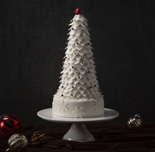 웨스틴 조선 서울의 ‘브라이트 화이트 트리’