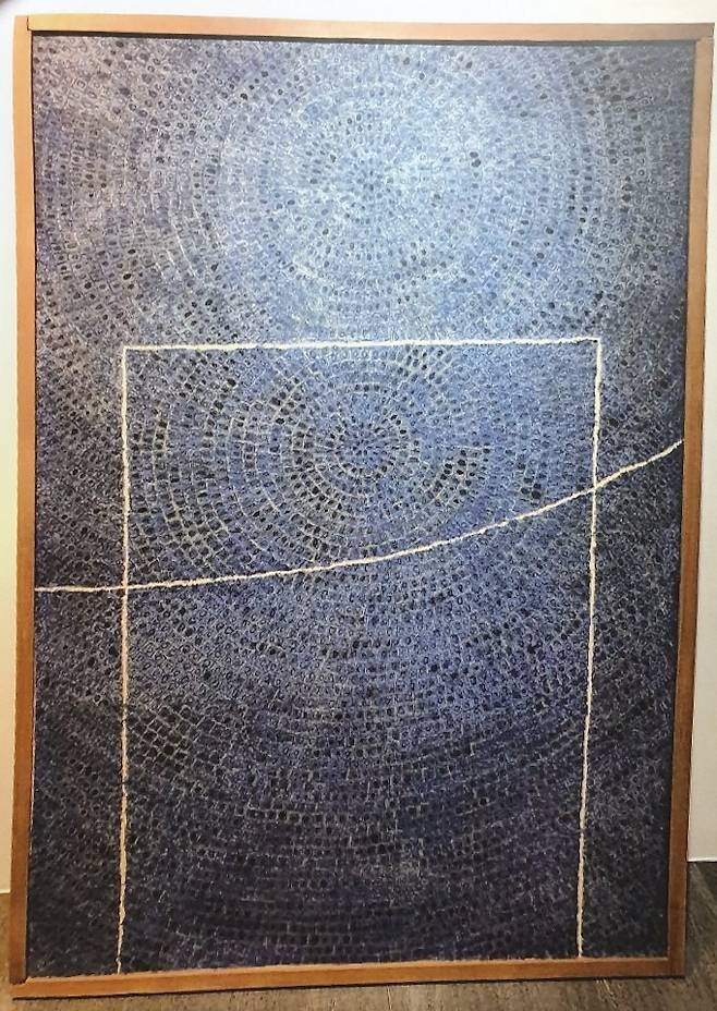 고 박내회 서강대 명예교수 측이 소장하고 있을 당시 고 김환기 화백의 그림 '산울림' (사진=고 박내회 교수 유족 제공)