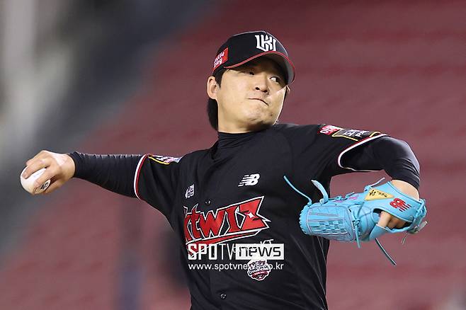 ▲ 팔꿈치 부상으로 공백이 길었던 박시영은 2024년 정상 합류가 기대되고 있다 ⓒ곽혜미 기자