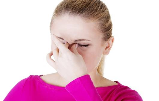 눈곱은 눈 건강을 확인할 수 있는 중요한 지표 중 하나다｜출처: 클립아트코리아