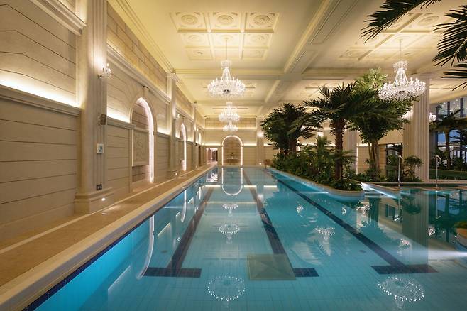 인천 검암역 로열파크씨티 내 수영장 시설. DK아시아