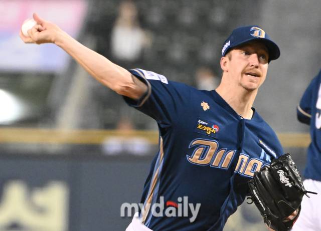 2023년 9월 19일 서울 잠실야구장에서 진행된 '2023 프로야구' NC-두산의 경기. 페디./마이데일리