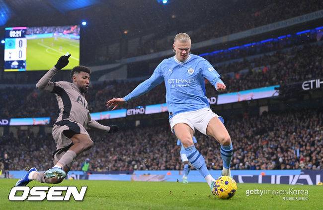 [사진] 에메르송 로얄과 엘링 홀란.